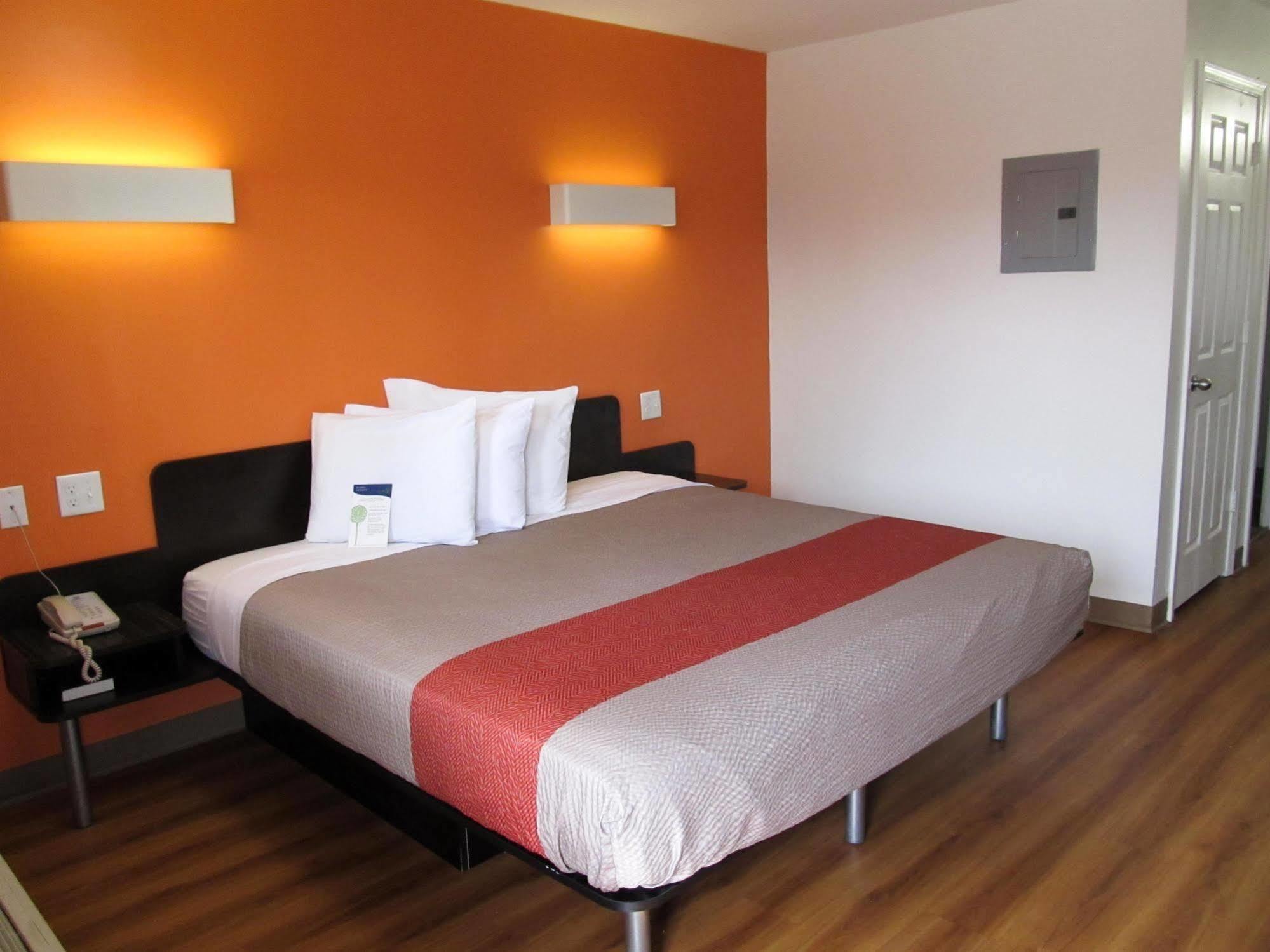 Motel 6-Greenville, Sc Ngoại thất bức ảnh