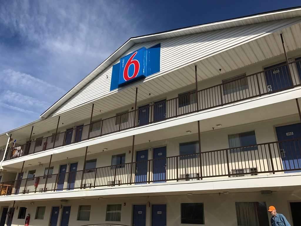 Motel 6-Greenville, Sc Ngoại thất bức ảnh